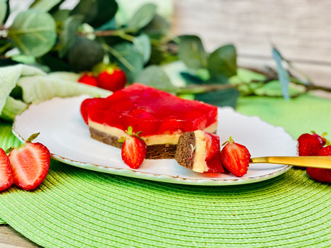 Bester_Erdbeerkuchen-mit-Schokoboden