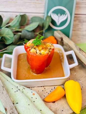 Gefüllte-Paprika-mit-Zucchini-Feta-und-Quinoa-Rezept-4