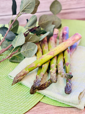 Gruener-Spargel-4_web