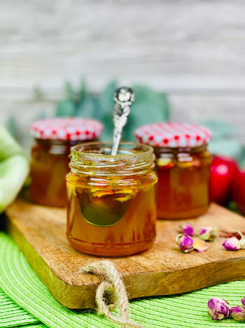 Rosen-Apfel-Gelee-mit-Safran-Rezept-3
