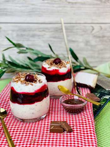 Schwarzwälder-Schaumkuss-Dessert_6_web