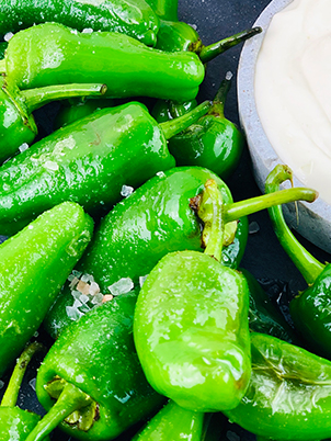 gebratene_Paprika_Pimientos_closeup_klein